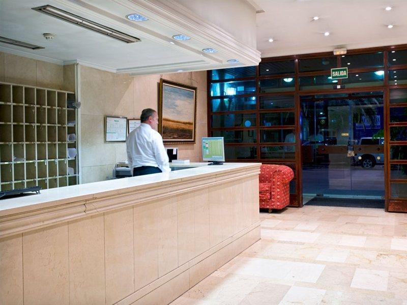 Hotel Alcantara Caces Exterior foto